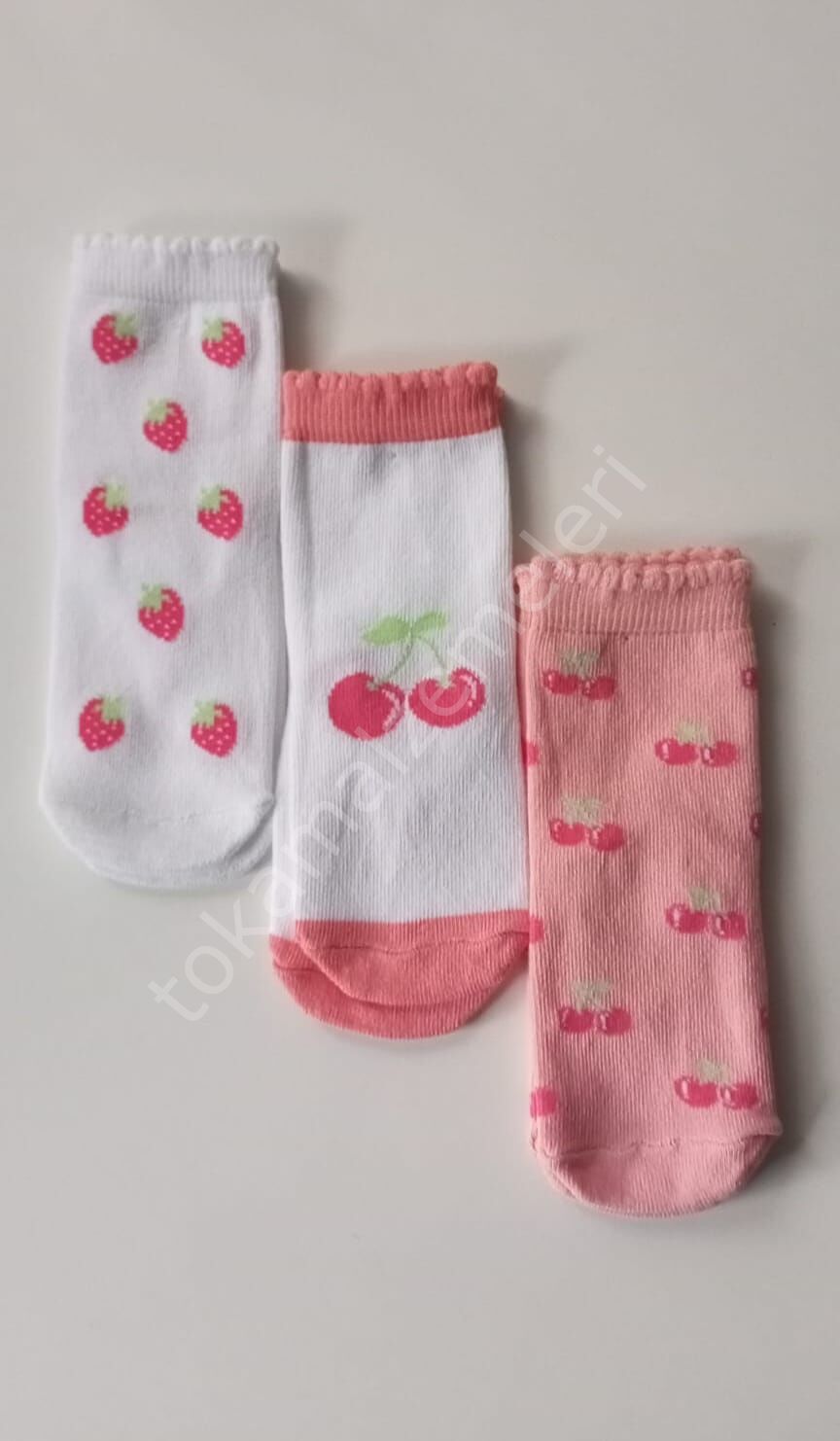 Meyve Desenli Bilek Çorap