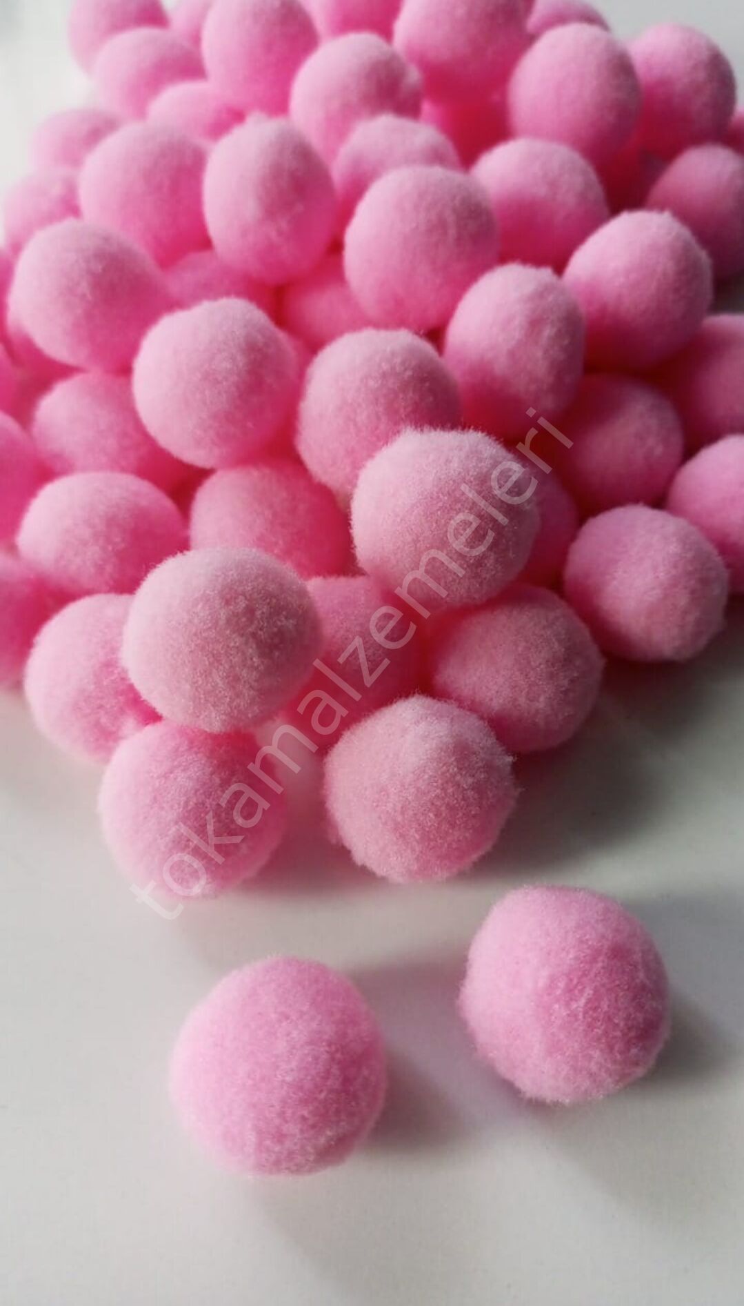 2cm sünger ponpon (50li)
