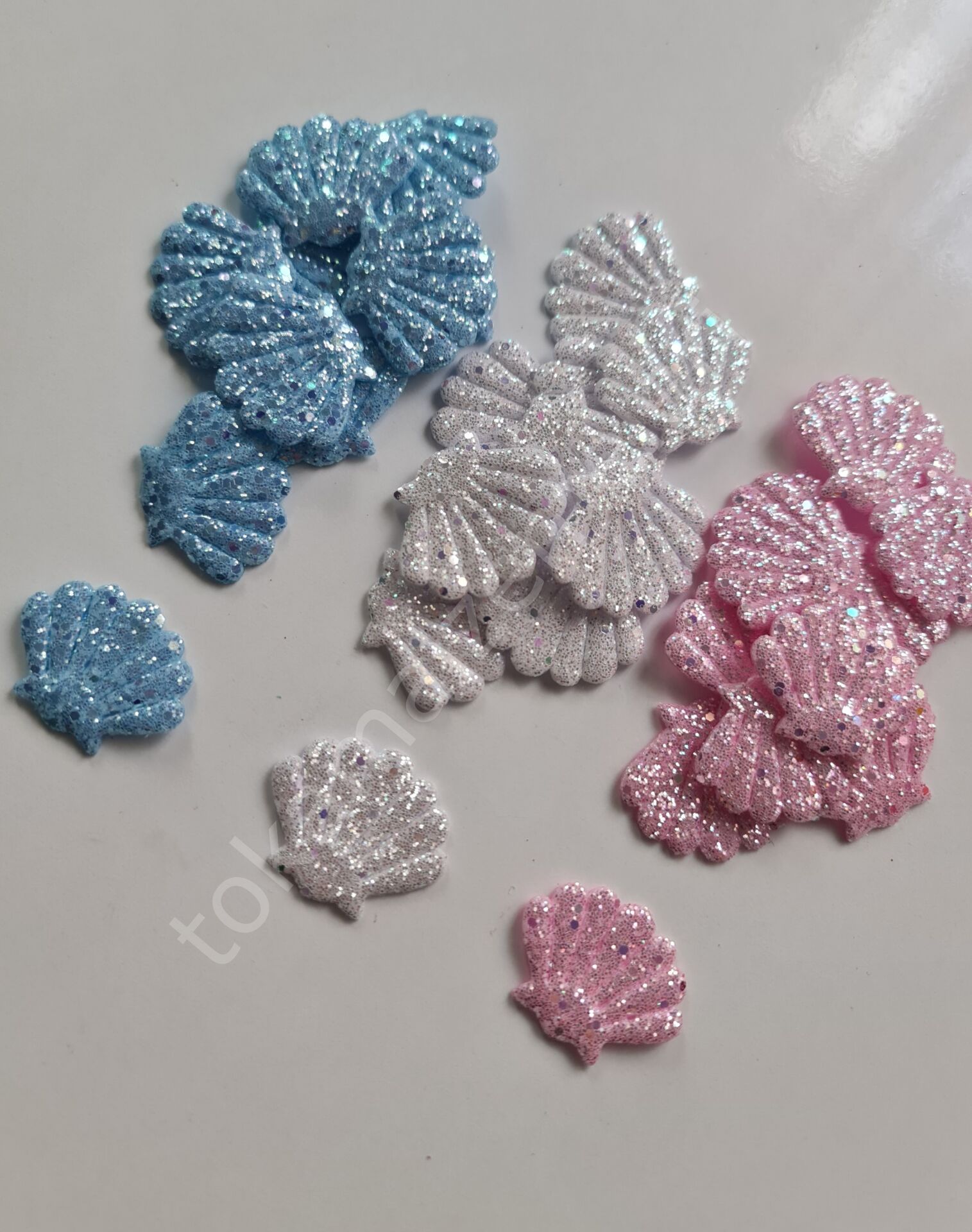 Pırıltılı deniz kabukları