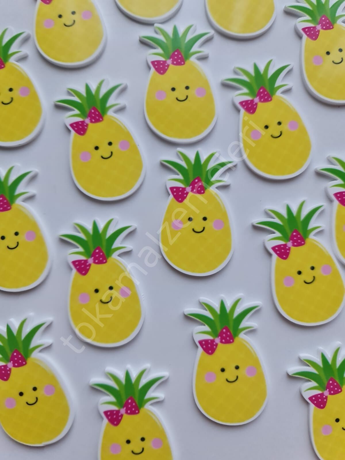 Mika Ananas