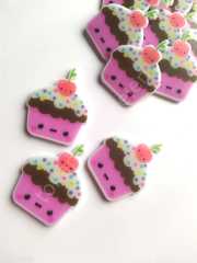 Mika Cupcake