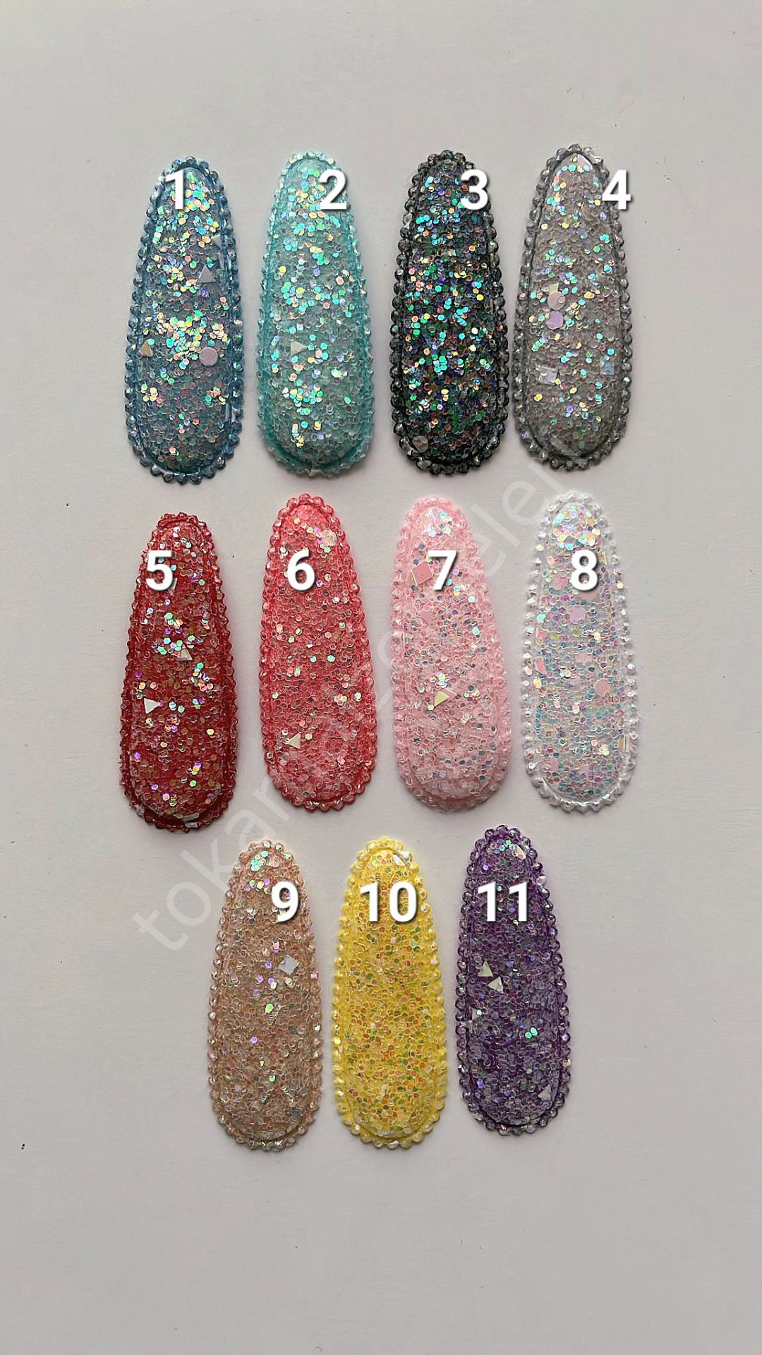 Simli pırıltılı üçgenler