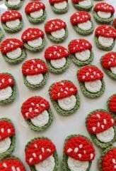 Örgü Küçük mantarlar